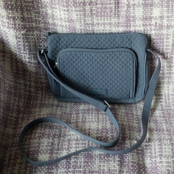 Vera Bradley Handbags - Small Vera Bradley crossbody handbag